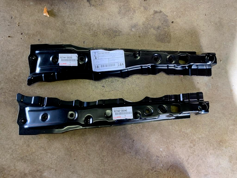 Toyota Genuine OEM FJ CRUISER Reinforcement, front fender apron