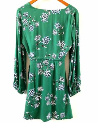 cupcakes and cashmere green dress & Mystique Faux Wrap Dress-Women's Sz 2 Lined MSRP $118 NA-08.26.24AM