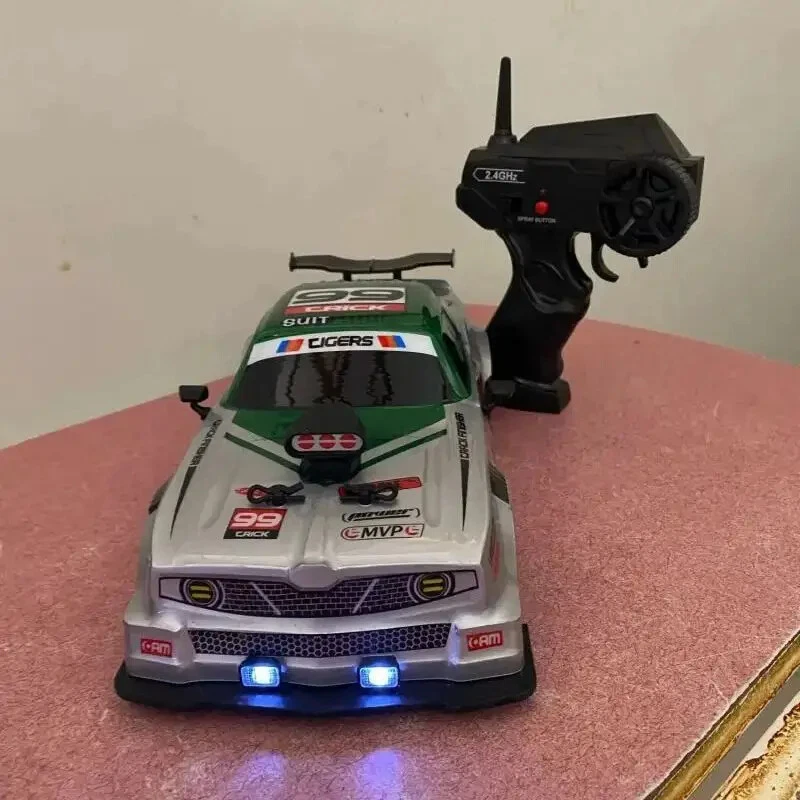 Hot 1/16 2.4G Racing RC Drift Car Mustang GTR Electric 4WD High Speed Kid Toy - Image 4 of 4