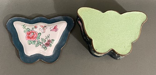 Chinese Canton Enamel On Copper Butterfly Trinket Box Vintage Or Antique - Picture 9 of 12