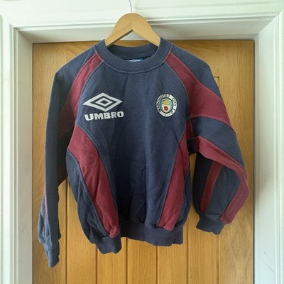 Manchester City Umbro Sweatshirt/Trainingstop mit Rundhalsausschnitt