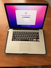    Apple MacBook Pro 15" Retina Mid 2015   i7 2.2GHz   16GB RAM   256GB SSD  