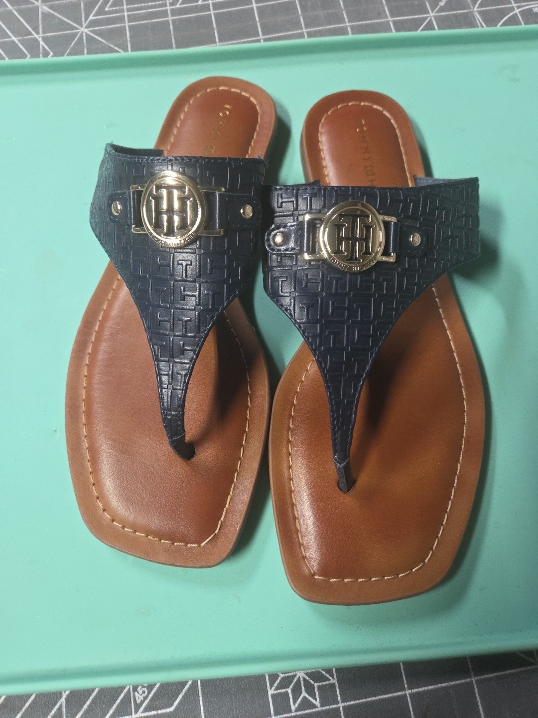 Tommy Hilfiger Women's Manne Blue Logo Wedge Heel Thong Sandals Size 6.5 M