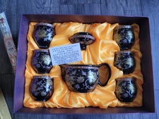 Asian Ceramic Tea Pot & Mug Set Original Gift Box 9 Pieces Black Greens Blues