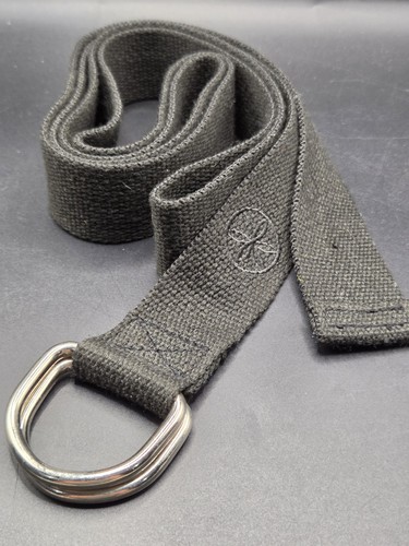 Gaiam Yoga Strap 3ft Band with Adjustable Metal D-Ring Buckle Loop -...