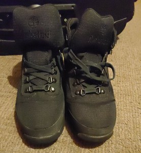 black timberlands size 9