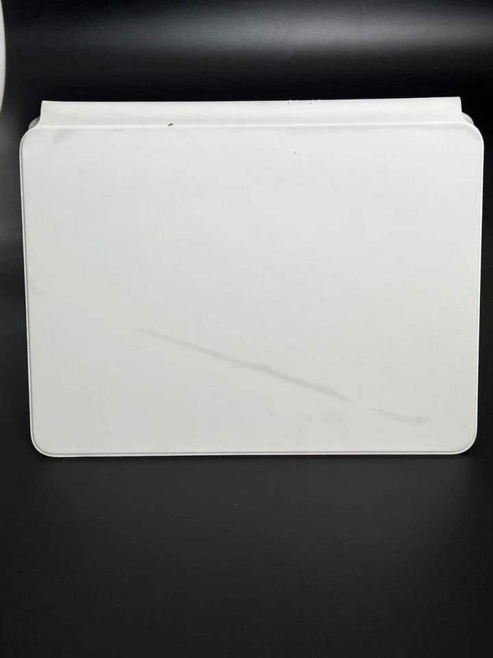 Teclado mágico OEM Apple A2261 para iPad Pro (11 pulgadas), iPad Air (4.ª generación) blanco Foto 2 de 4