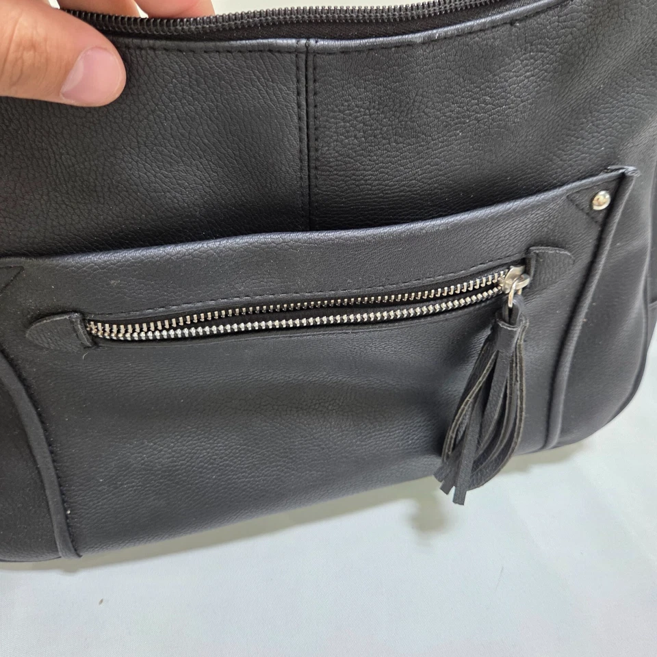 Bolso de hombro hobo con correas ajustables de cuero sintético guijarro negro Bueno para mujer Foto 3 de 4