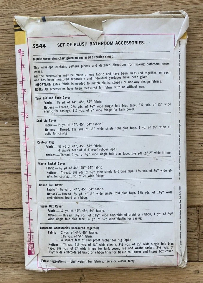 Lot of 4 Vintage 1970s 1980s Simplicity Home Decor Sewing Patterns UNCUT - Image 3 of 4