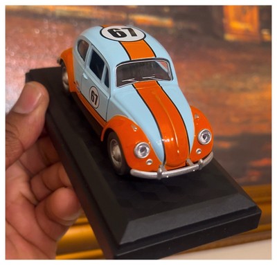 Classic Gulf Volkswagen Beetle Model Collector s Car (With Display Case)