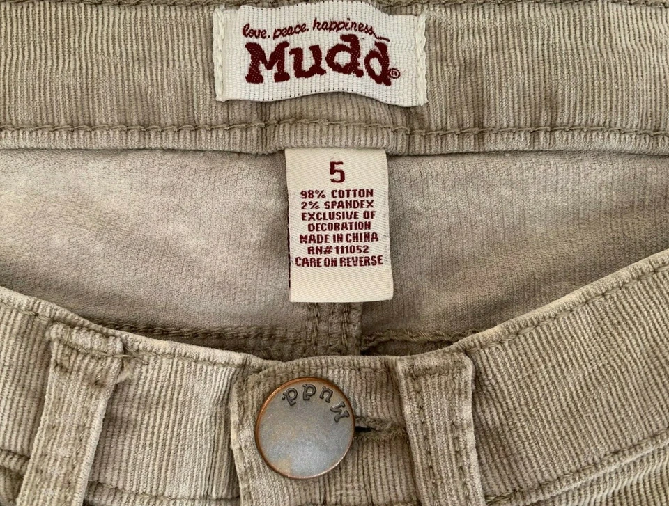 Pantalones de mezclilla ajustados de pana MUDD tostados elásticos talla 5 W28 L28 tiro bajo Foto 3 de 4