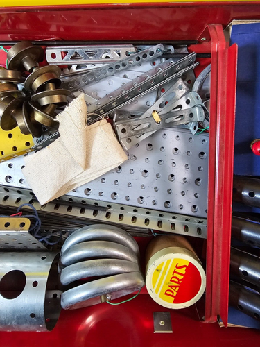 1958 Gilbert Action Conveyor Belt Erector Set NO. 10063 - Complete - Working! - Picture 8 of 24