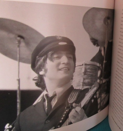 JOHN LENNON: A Story in Photographs ~ Terry Burrows. Hb no Dj 2002 in MELB - Picture 6 of 10