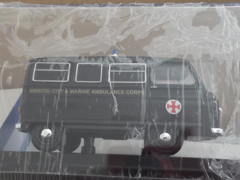 Oxford Roadshow JM003, Morris J2, Bristol City & Marine Ambulance Corps - 1:43 - Image 3 of 4