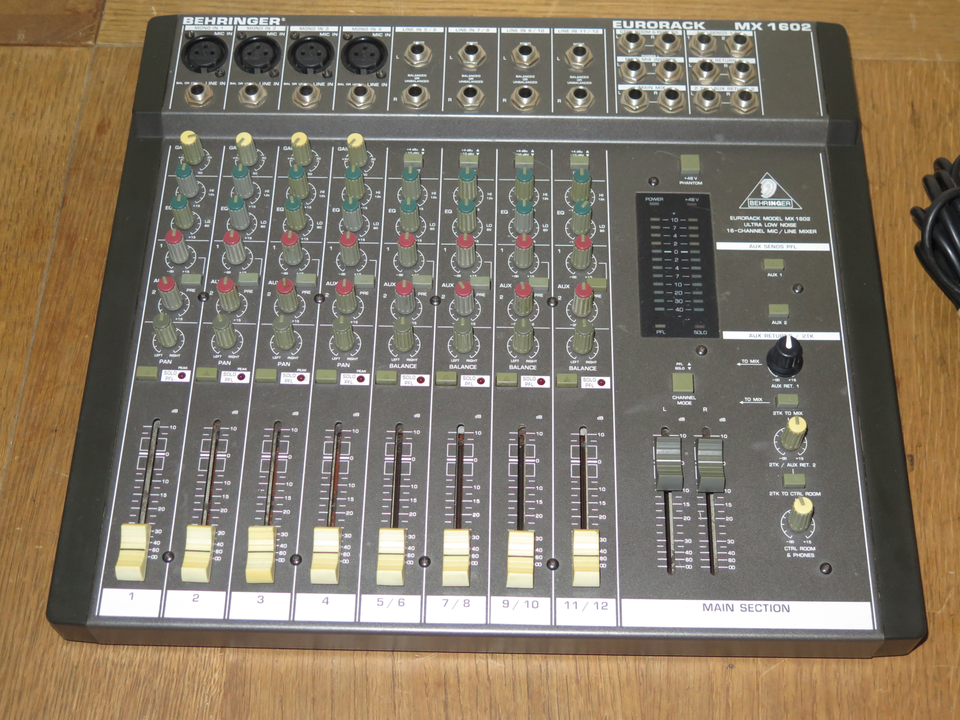 Behringer EURORACK MX 1602 12channel sound mixer / WORKS WELL eBay