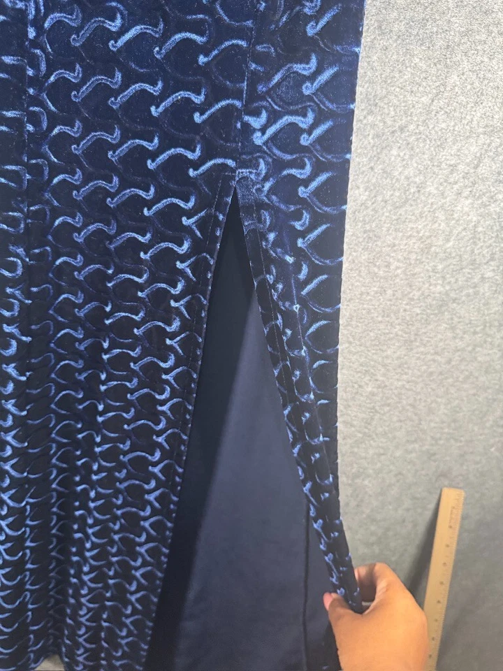 Luly K 纽约连衣裙女式 S 蓝色天鹅绒吊带长裙 Y2K Whimsigoth HOCO — 第 2/4 张图片