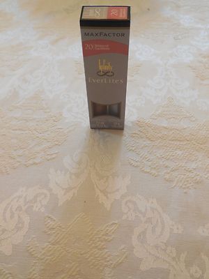 MAXFACTOR LIPFINITY #20 Balanced