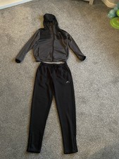 Closure Ldn  Men’s Hooded Tracksuit Size Medium