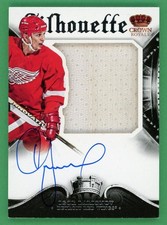 Igor Larionov 2013-14 Panini Crown Royal Silhouette Patch/Auto #SS-IL