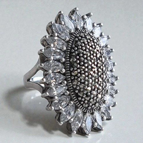 Vintage Sterling Silver 925 Marcasite Clear Quartz Sunflower Cocktail Ring SZ 6