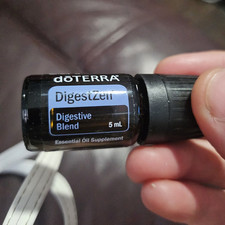 doTERRA DigestZen Essential Oil 5 mL Glass Bo...