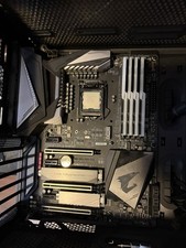 Intel Core I9-9900K, Gigabyte Z390 auros Master, 32gig gskill Tridentz 3600 DDR4