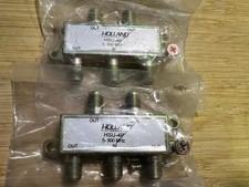 TWO (2) Holland 4-Way Splitters HSU-4 5-900 MHz