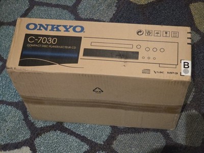Onkyo C-7030 Single CD Compact Disc Player Analog & Digital
