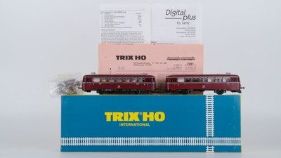 Trix H0 2481 Schienenbus BR 798 724-1 und Beiwagen BR 998 014-5 DB Gleichstrom D
