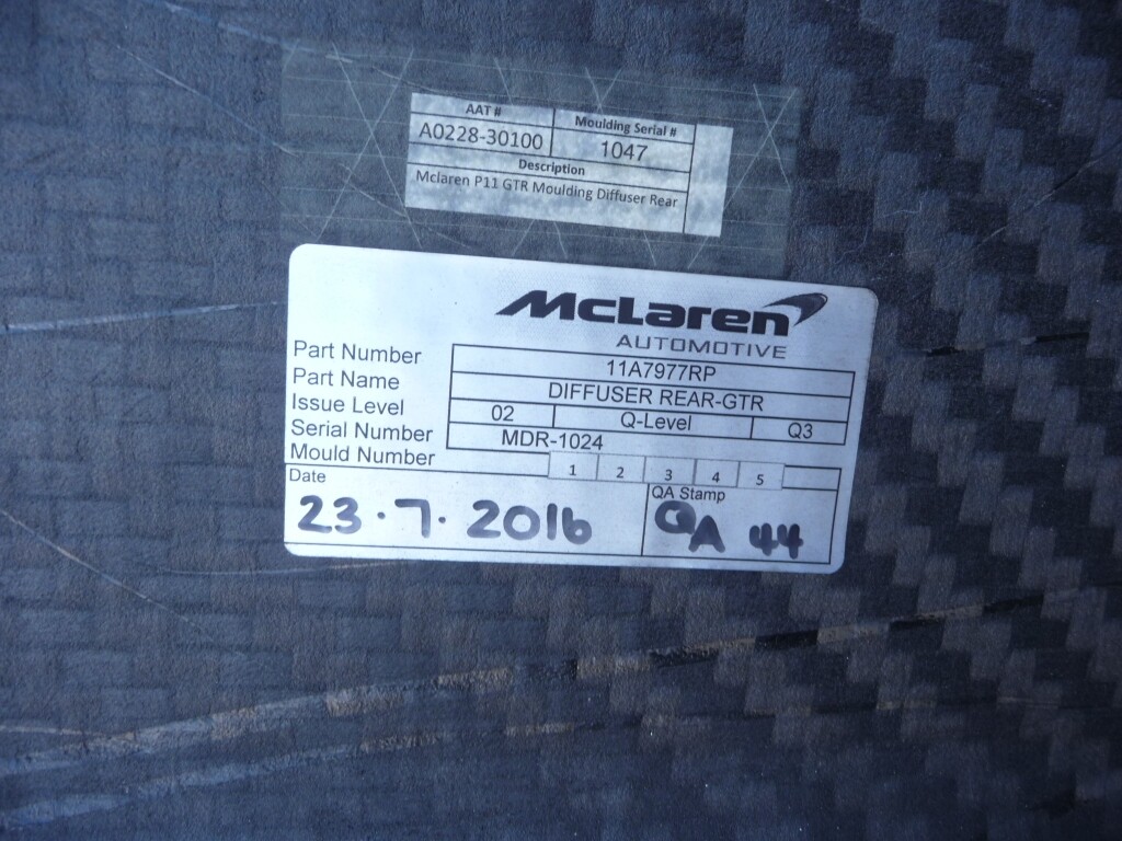McLaren 675LT P11 GTR Rear Diffuser Cover Shield Carbon Fiber Fibre 11A7977RP OE