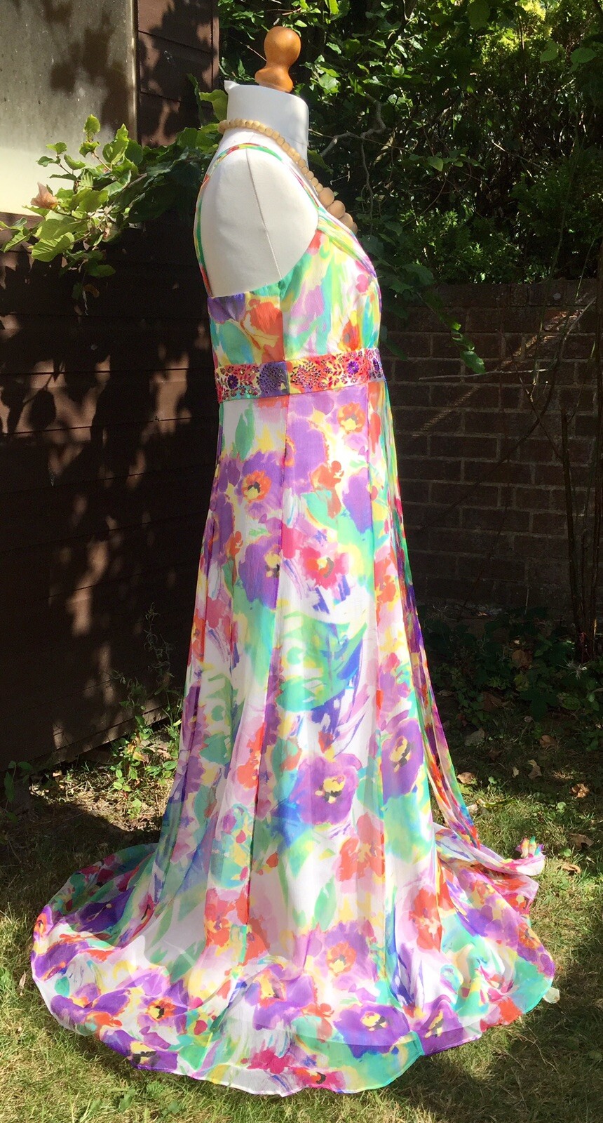 Picture 4 of 12