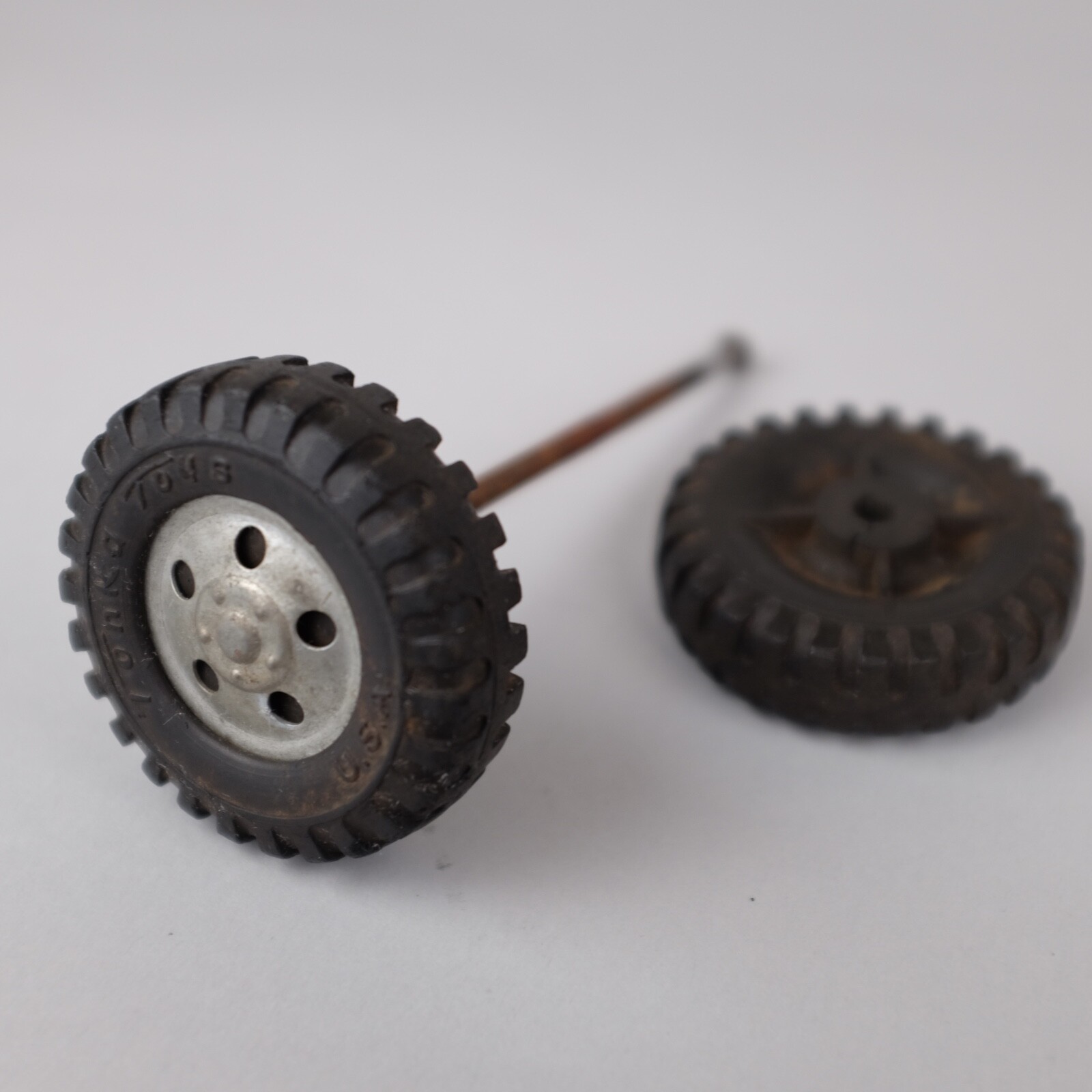 1957 Tonka Solid Rubber Tire & Hubcap Pair w/ Wire Axle Set USA Toy