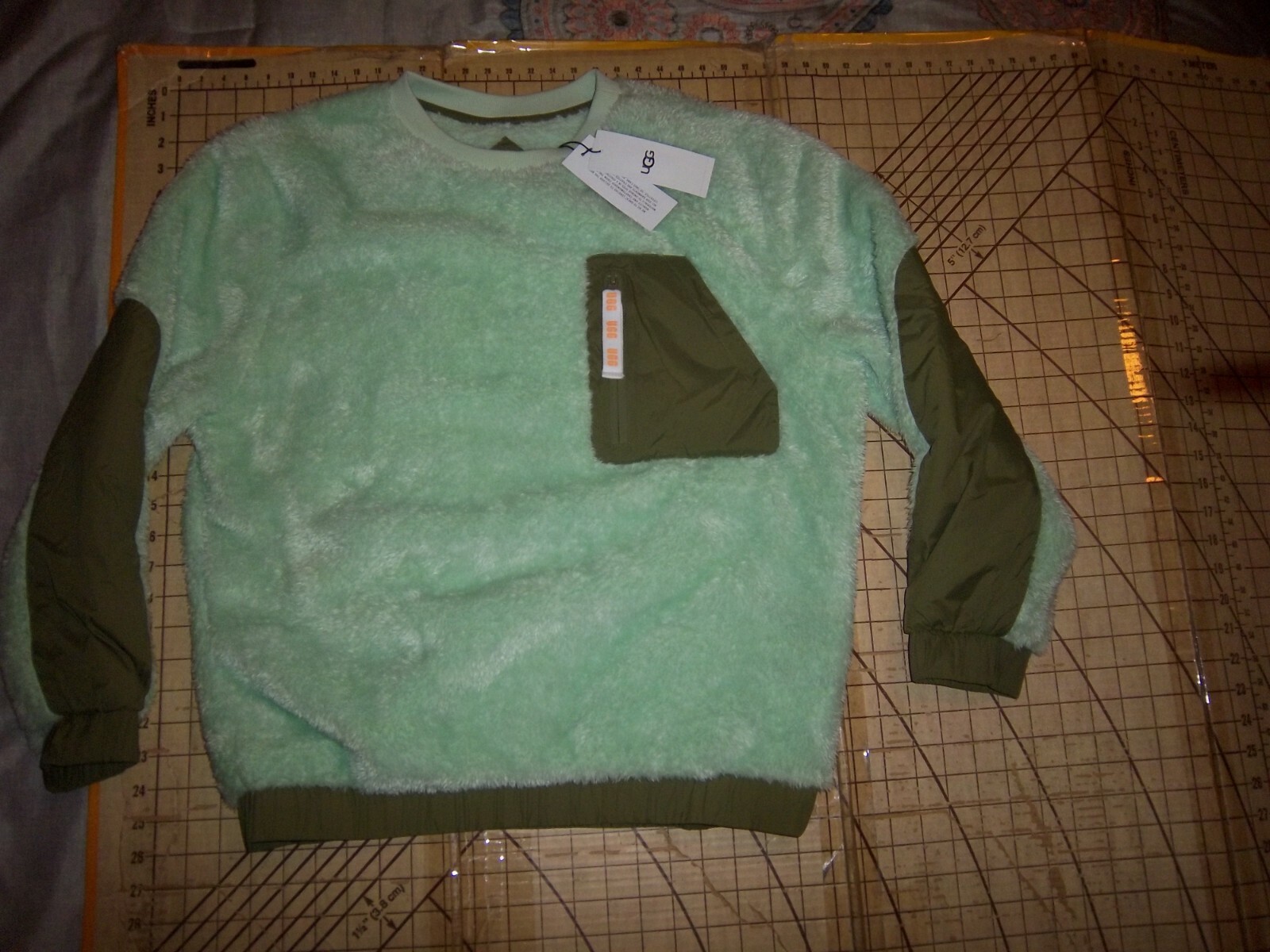 Ugg Women's Niko Sherpa Crewneck Polyester Tops in Mint/Olive, Size S