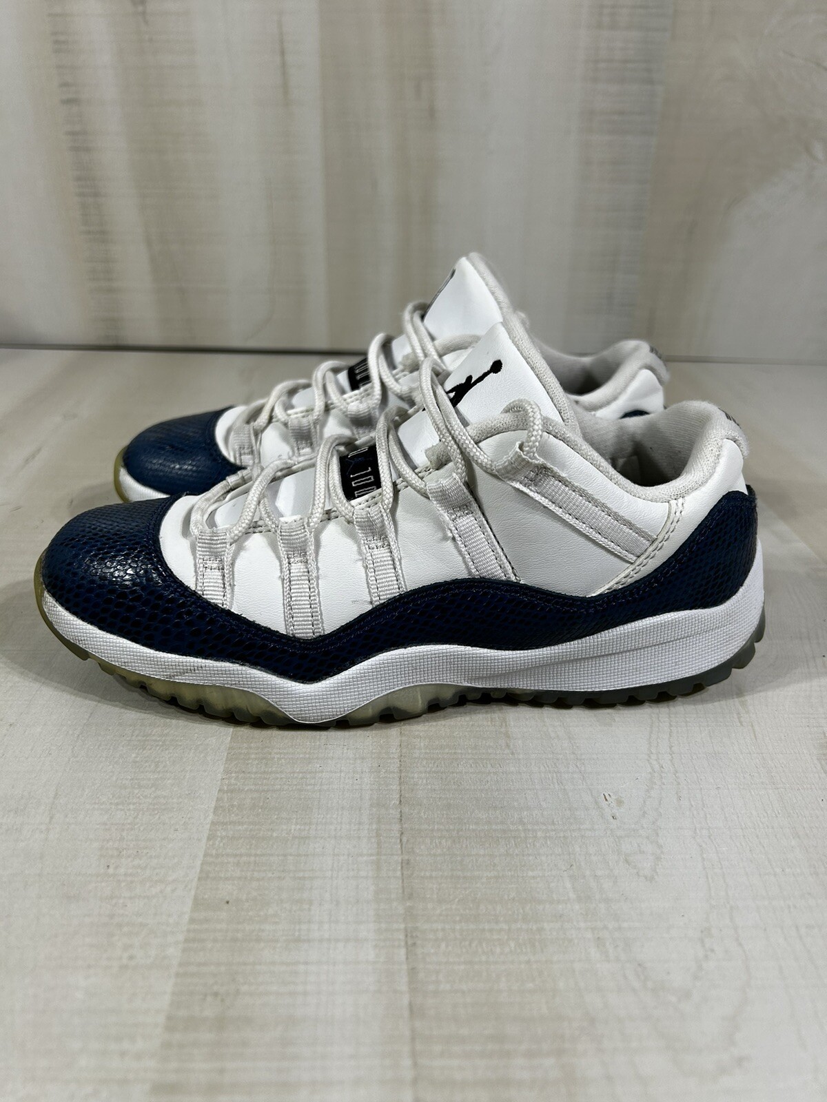 navy blue snake skin 11s