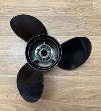 135 -300hp Mercury  V6 Propeller Aluminum 23 Pitch w/ hub kit QA1920X 15 spline