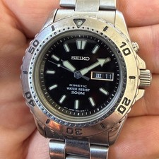 Seiko SKJ169 Sports 200 Kinetic Diver 5M43-0C90 Black dial Day/Date 42mm 1997