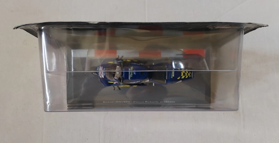 铃木 RGV500 GP 2000,1/18 MOTOGP 摩托车,肯尼·罗伯茨 JR,阿尔塔亚 — 第 3/4 张图片