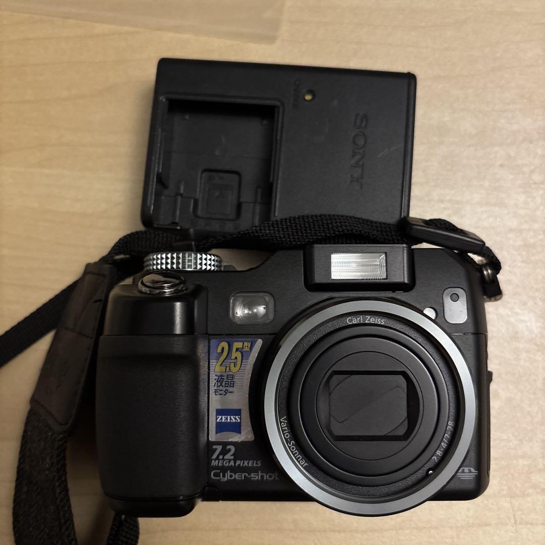 デジタルカメラ Sony DSC-V3 DSC-V3 | デジタルスチルカメラ Cyber-shot サイバーショット