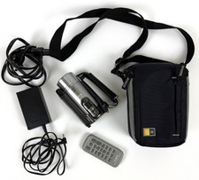 Canon VIXIA HF200 HD Camcorder 15x Zoom AC Adapter WL-D88 Remote Case No Battery