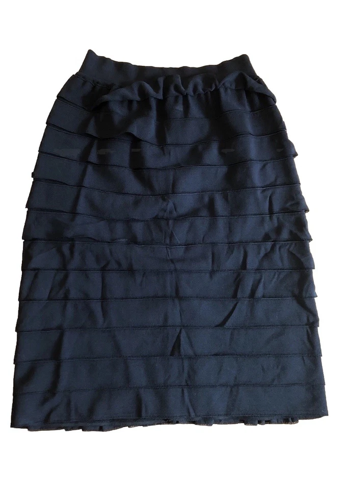 ALAÏA Ruffled Black Skirt ITALY Size XS At Knee Straight NWOT High End Chic - Image 2 of 4