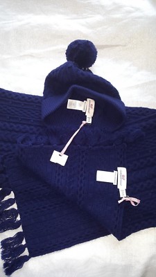 Vineyard Vines Bobble Cable Scarf and Hat | eBay display picture 2