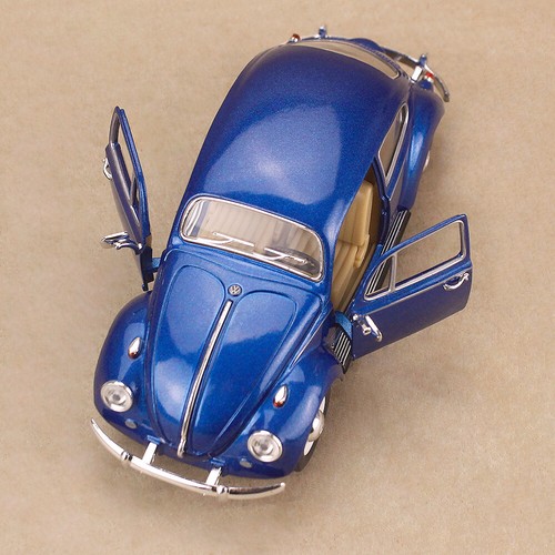1967 Volkswagen Classical Beetle Blue Model Car 1:24 17cm Die-Cast Metal Lrg OLP - Picture 5 of 5