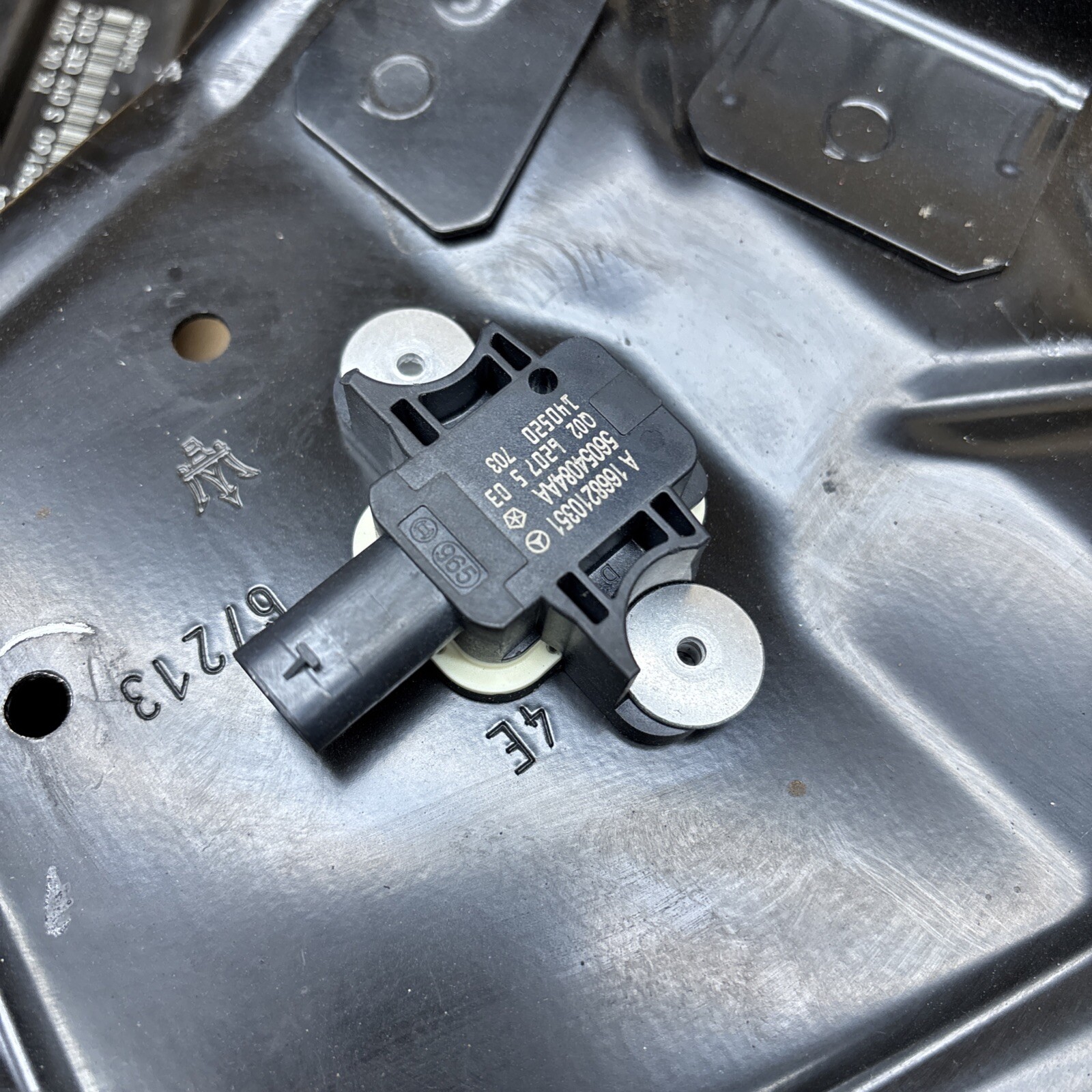 2014-2020 MASERATI QUATTROPORTE FRONT LEFT LH DOOR WINDOW REGULATOR MOTOR OEM