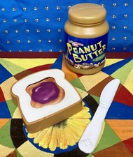 VTG Fisher Price Play Food Peanut Butter Jelly Sandwich Fun For Tikes BPF 3 -PBJ