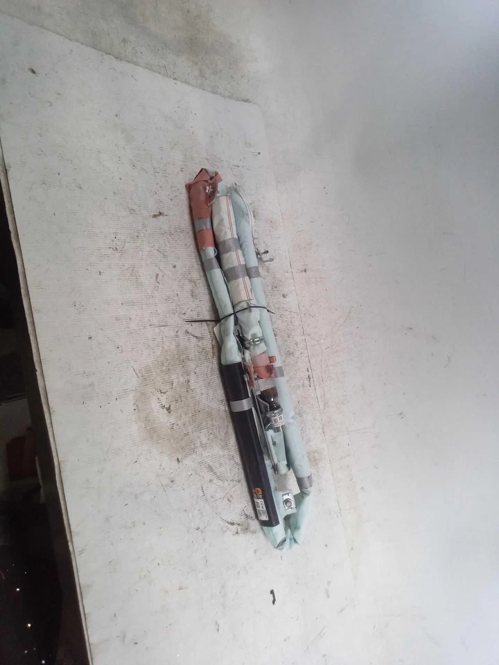 Used Left Curtain Air Bag fits: 2020 Chevrolet Blazer driver roof Left Grade A - Image 2 of 4