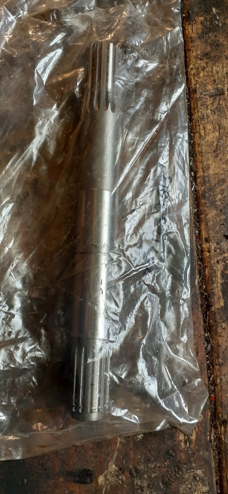 Kubota Mower Deck Blade Spindle Shaft Part #7071233513 | eBay