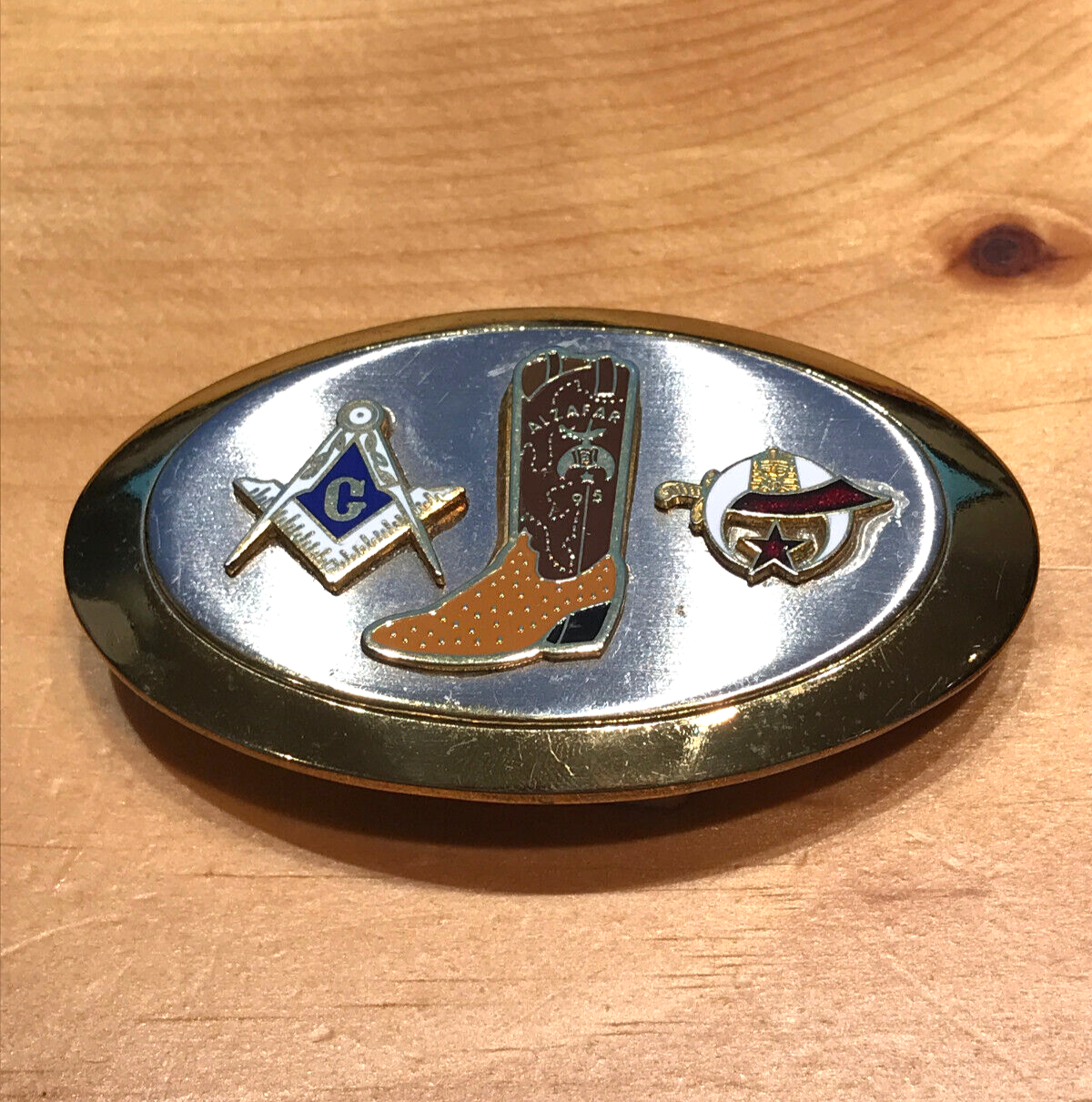 UNIQUE ORIGINAL WESTERN COWBOY MASONIC SHRINERS ENAMEL GOLD TONE BELT BUCKLE