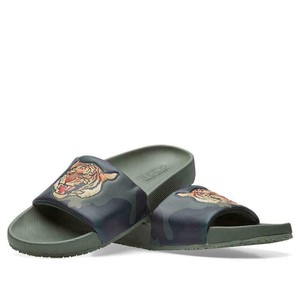 cayson pool slide sandal