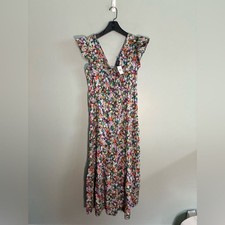 NWT Gap Flutter Sleeve Floral V-Neck Maxi Dress Sz S Cottagecore