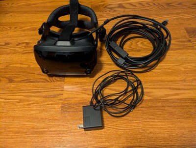 VALVE INDEX VR Virtual Reality HEADSET ONLY  & Necessary Cables (READ DESC)